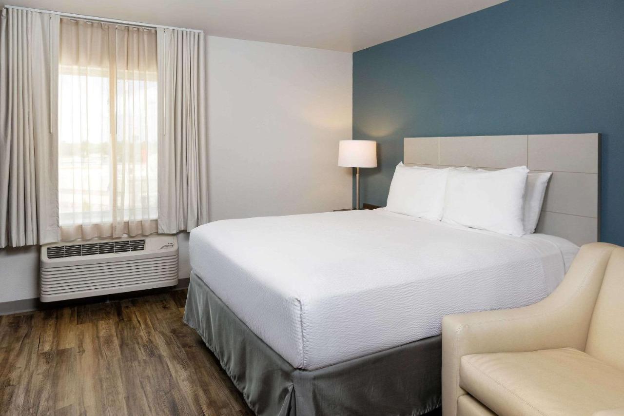 Woodspring Suites Houston Iah Airport Хъмбъл Екстериор снимка
