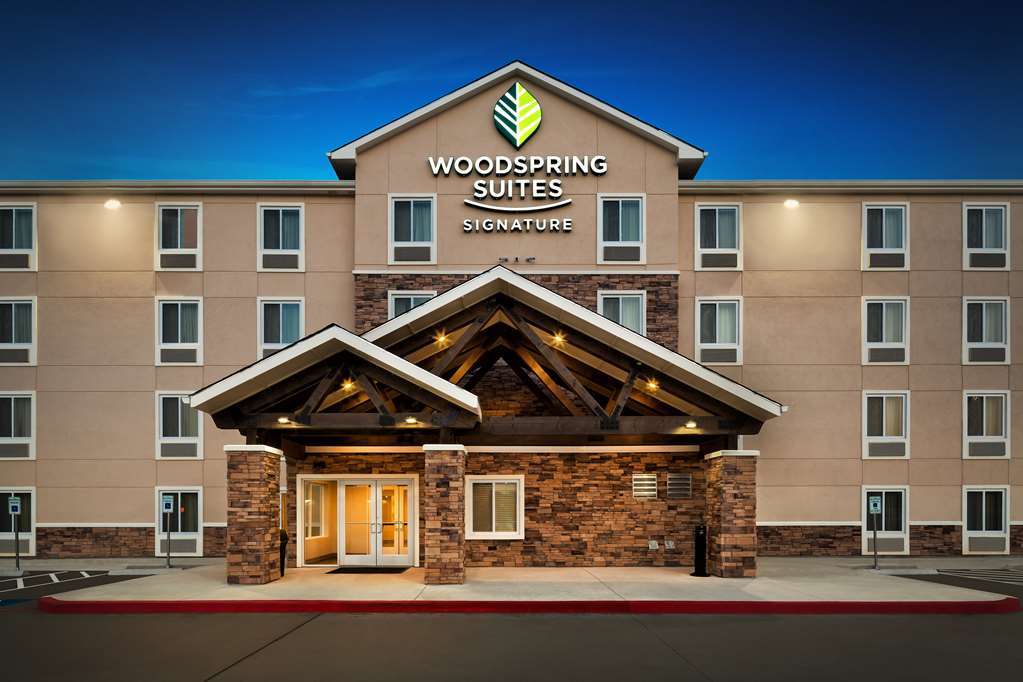 Woodspring Suites Houston Iah Airport Хъмбъл Екстериор снимка